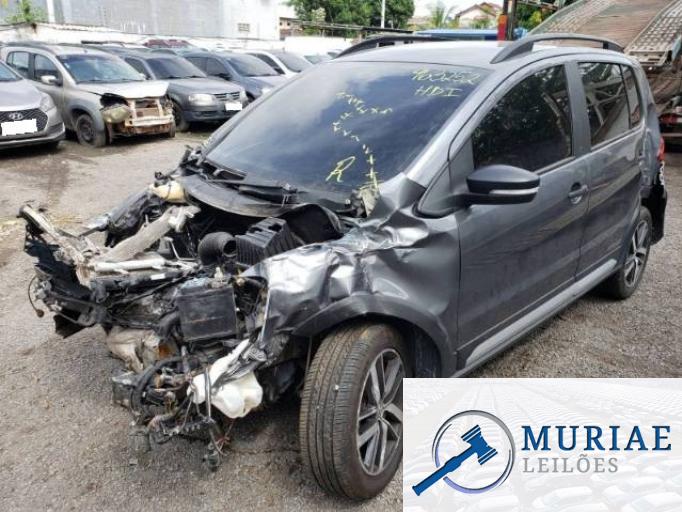 VOLKSWAGEN FOX 18/19