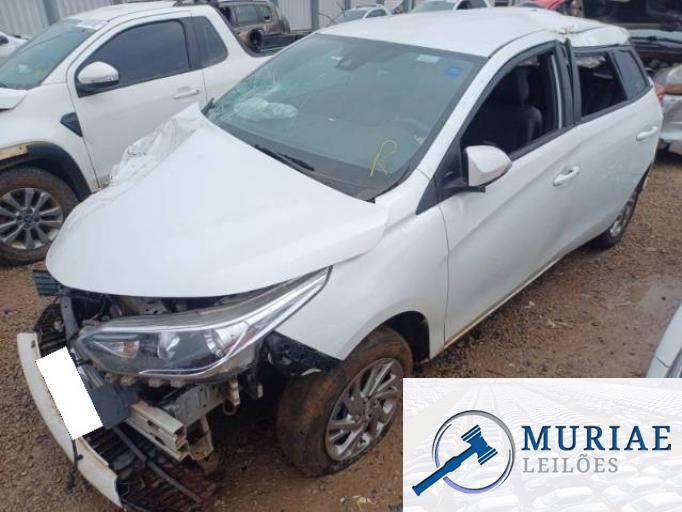 TOYOTA YARIS 22/23