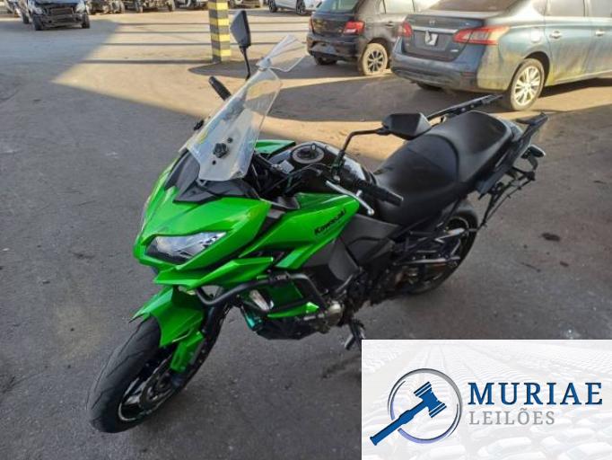 KAWASAKI VERSYS 17/17