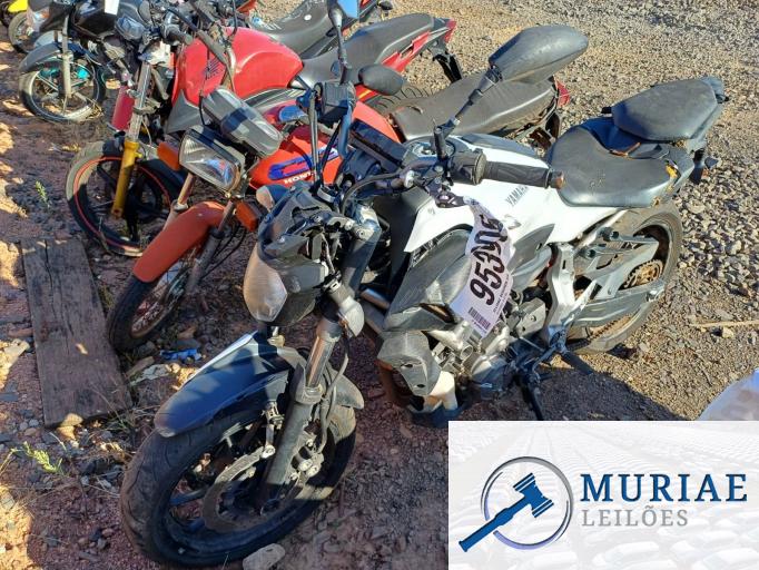 YAMAHA MT-07 15/16