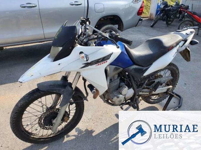 HONDA XRE 300 17/17 