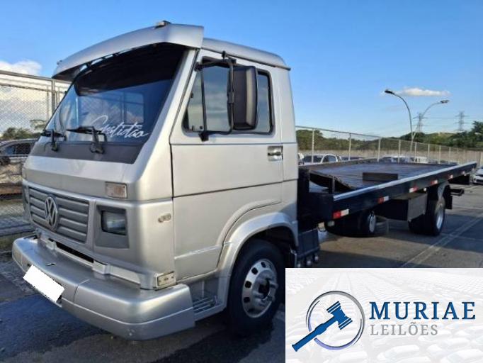 VOLKSWAGEN 8-150 E WORKER 05/05