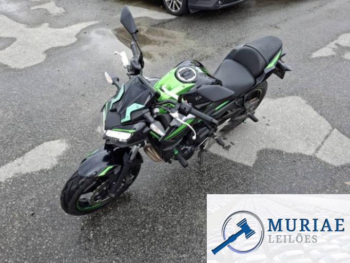 KAWASAKI Z650 22/22