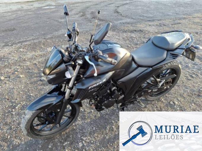 YAMAHA FZ25 FAZER 23/23