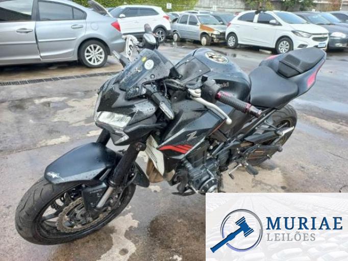 KAWASAKI Z900 21/21