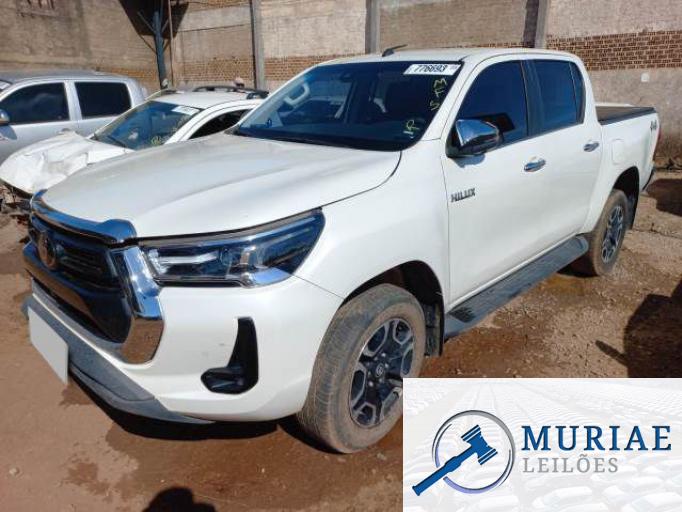 TOYOTA HILUX 22/22