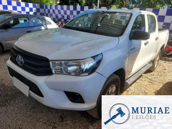 TOYOTA HILUX 18/19