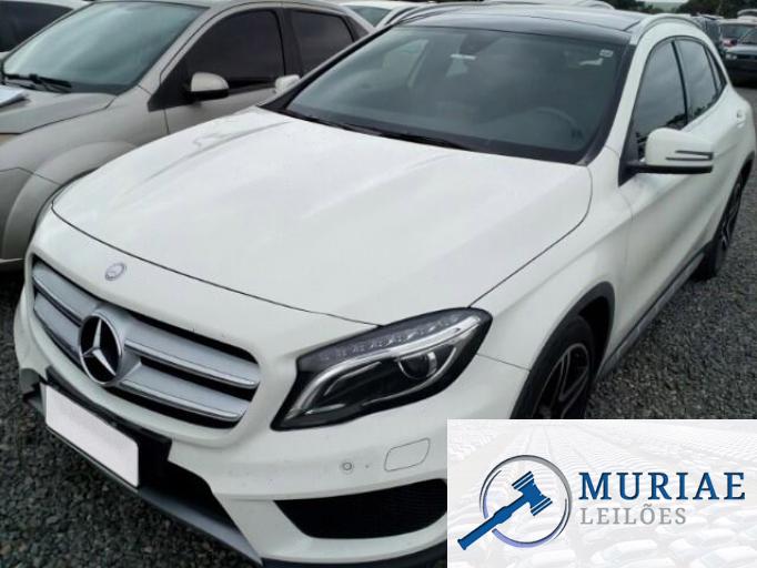 MERCEDES BENZ GLA 250 17/17