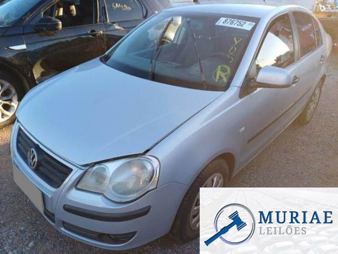 VOLKSWAGEN POLO SEDAN 08/09