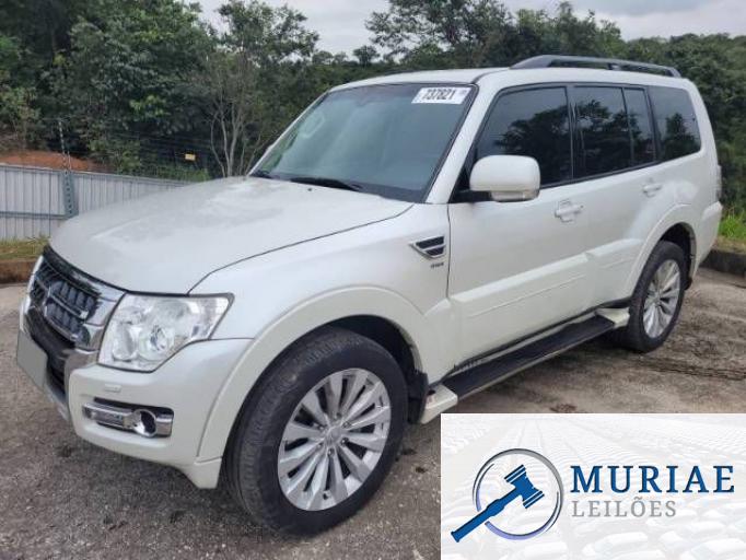 MITSUBISHI PAJERO FULL 18/19