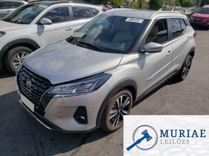 NISSAN KICKS 21/22
