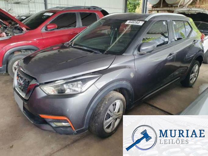 NISSAN KICKS 16/17