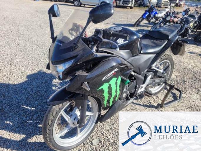 HONDA CBR 250R 12/12