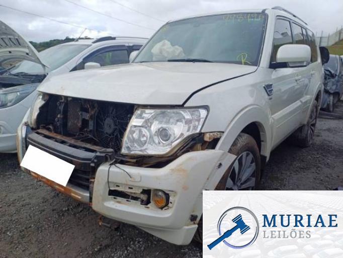 MITSUBISHI PAJERO FULL 18/19